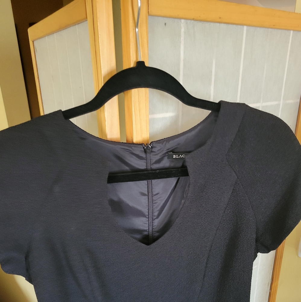 Black Halo Size 4 Dress